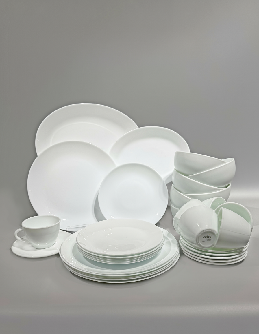 32-Piece Dinnerware Set
